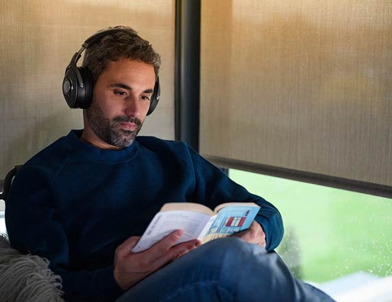 Smart Home Drapes, Blinds and awnings in Orlando, FL